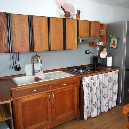 Casa Nella Valle Apartment *